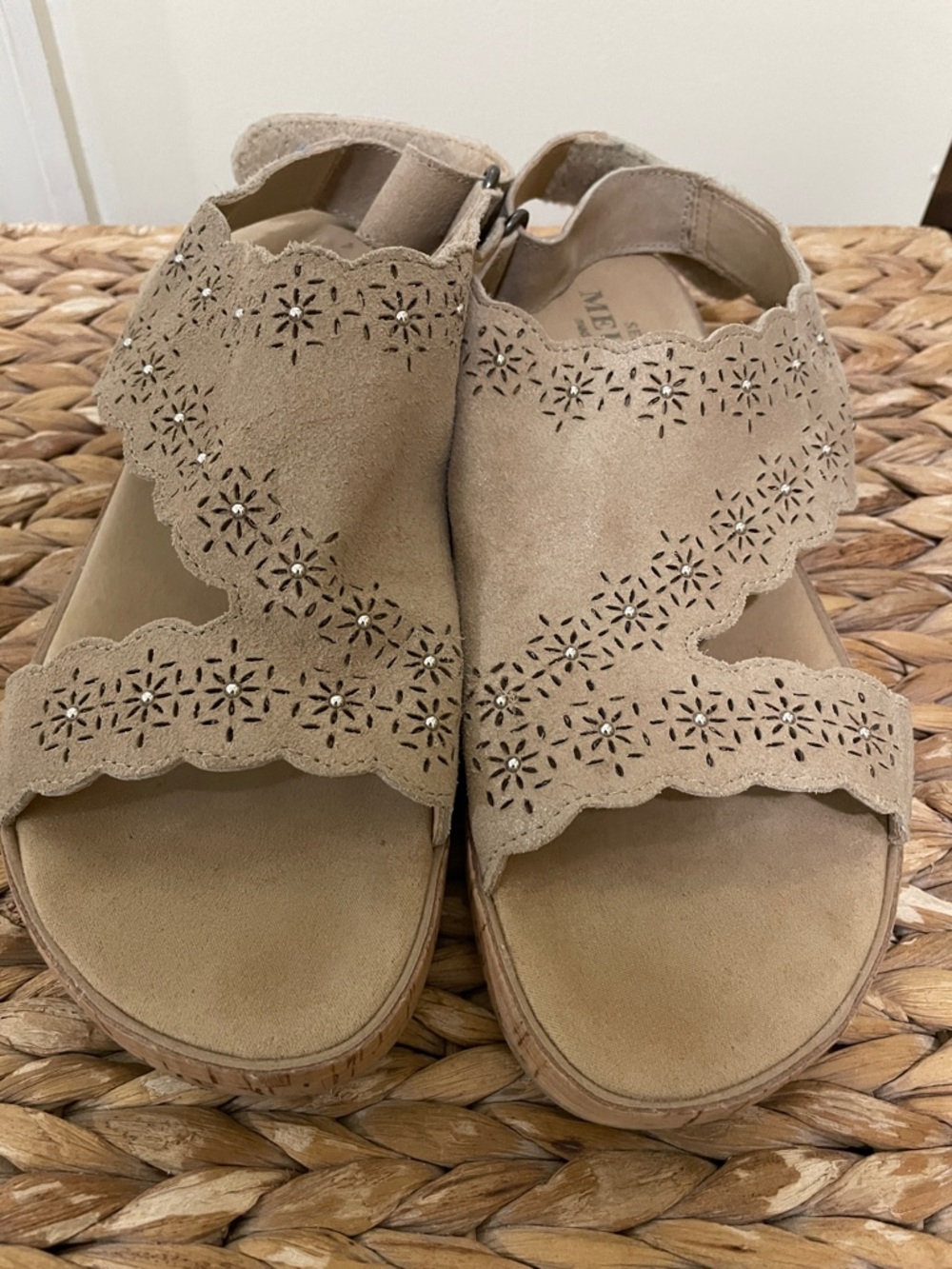 Sesto Meucci Beige Suede Scalloped Laser-Cut Slingback Sandals